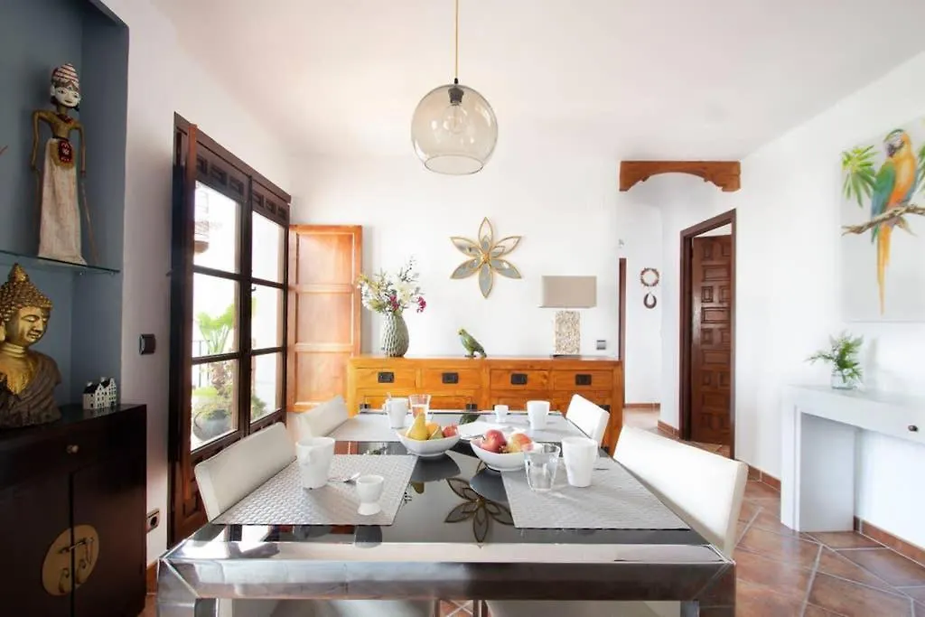 Apartmán Pueblo Blanco Casa Del Loro Torremolinos 0*,
